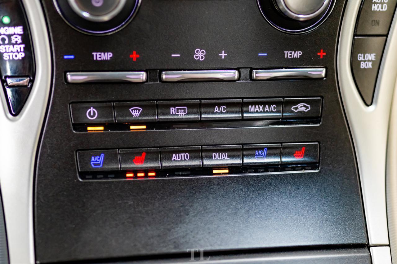 2018 Lincoln MKX AWD Reserve Leather Roof Nav BCam Red Deer AB