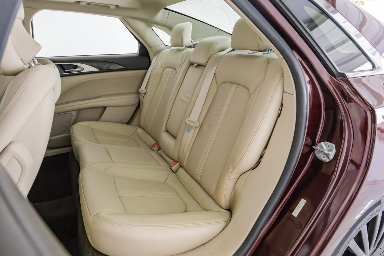 2018 Lincoln MKZ RESERVE AWD BLIND SPOT ASSIST NAVIGATION SUNROOF LEATHER SEATS REAR CAMERA KEYLESS START Carrollton TX
