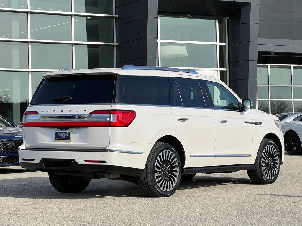 2018 Lincoln Navigator Black Label