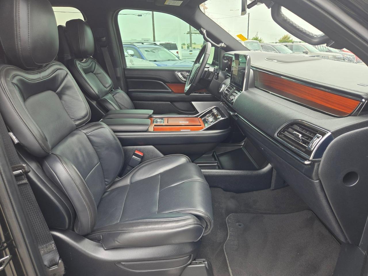 2018 Lincoln Navigator L Reserve Castroville TX