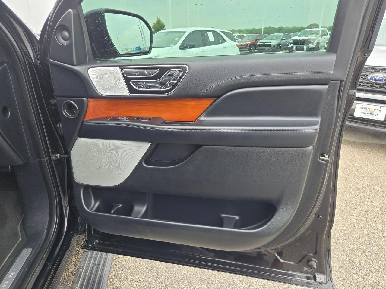 2018 Lincoln Navigator L Reserve Castroville TX