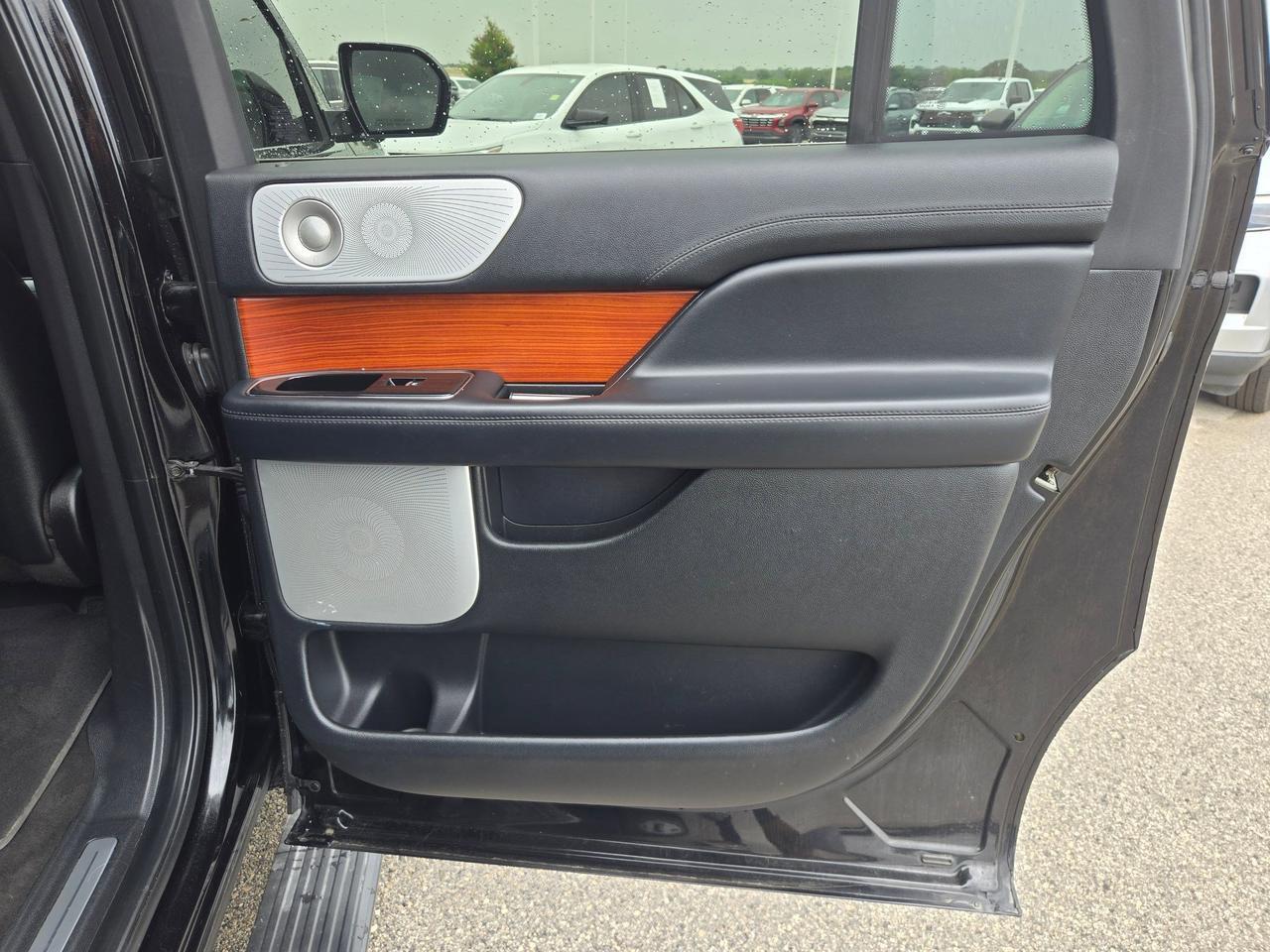 2018 Lincoln Navigator L Reserve Castroville TX