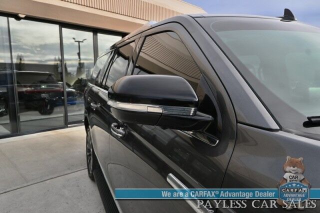 2018 Lincoln Navigator L Select / 4X4 / Auto Start / Heated & Cooled Leather Seats / Heated Steering Wheel / NAV / Sunroof / Blind Spot Alert / Apple CarPlay & Android Auto / Back Up Camera / 3rd Row / Seats 8 / Tow Pkg / 21 MPG Anchorage AK