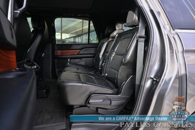 2018 Lincoln Navigator L Select / 4X4 / Auto Start / Heated & Cooled Leather Seats / Heated Steering Wheel / NAV / Sunroof / Blind Spot Alert / Apple CarPlay & Android Auto / Back Up Camera / 3rd Row / Seats 8 / Tow Pkg / 21 MPG Anchorage AK