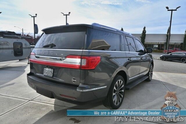 2018 Lincoln Navigator L Select / 4X4 / Auto Start / Heated & Cooled Leather Seats / Heated Steering Wheel / NAV / Sunroof / Blind Spot Alert / Apple CarPlay & Android Auto / Back Up Camera / 3rd Row / Seats 8 / Tow Pkg / 21 MPG Anchorage AK
