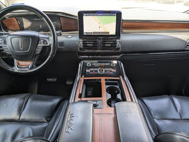 2018 Lincoln Navigator Premiere