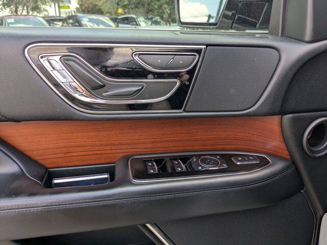 2018 Lincoln Navigator Premiere
