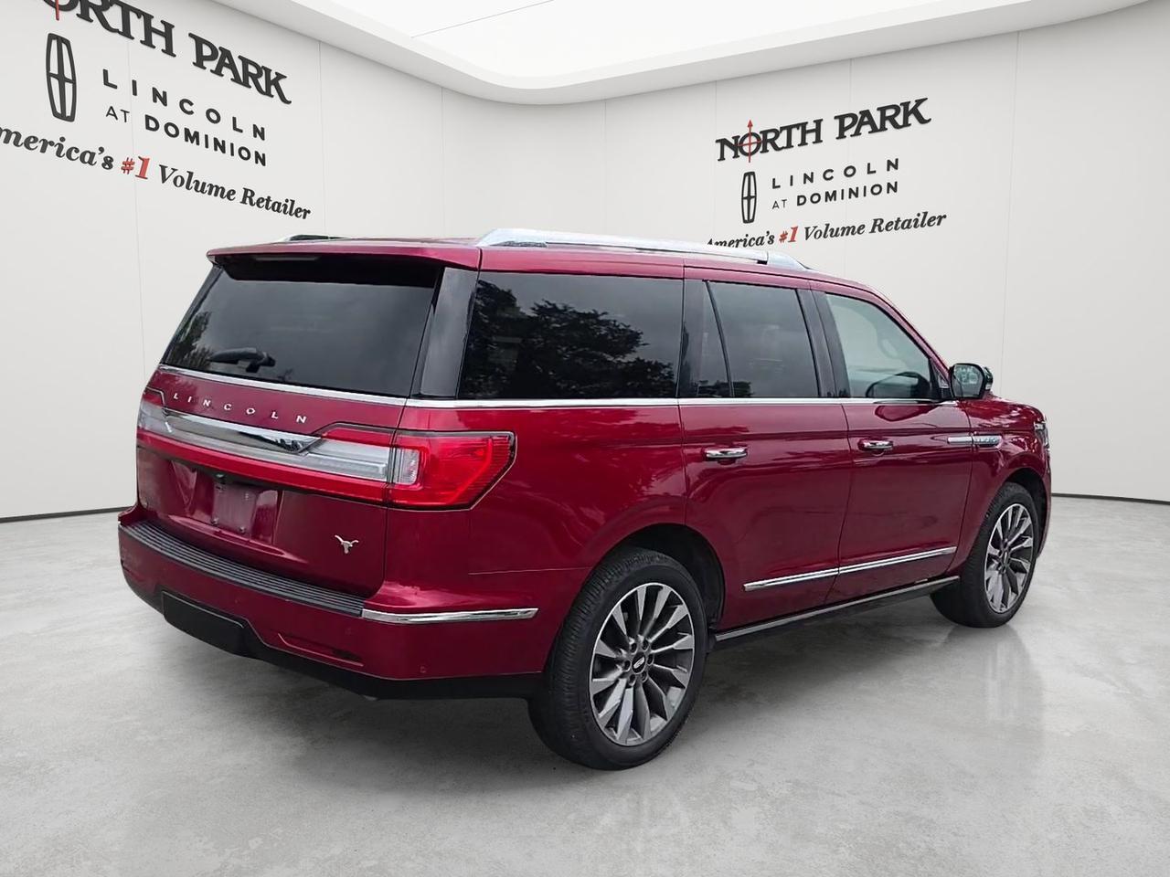 2018 Lincoln Navigator Select