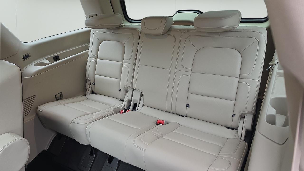 2018 Lincoln Navigator Select