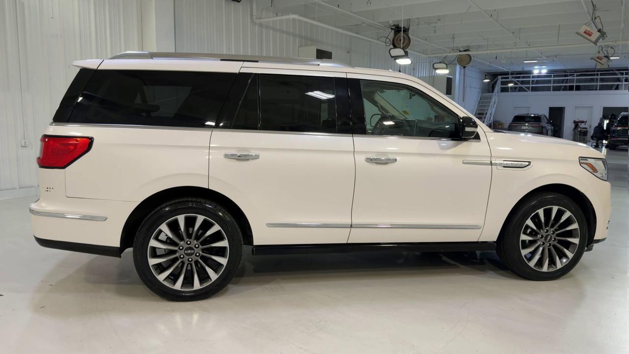 2018 Lincoln Navigator Select