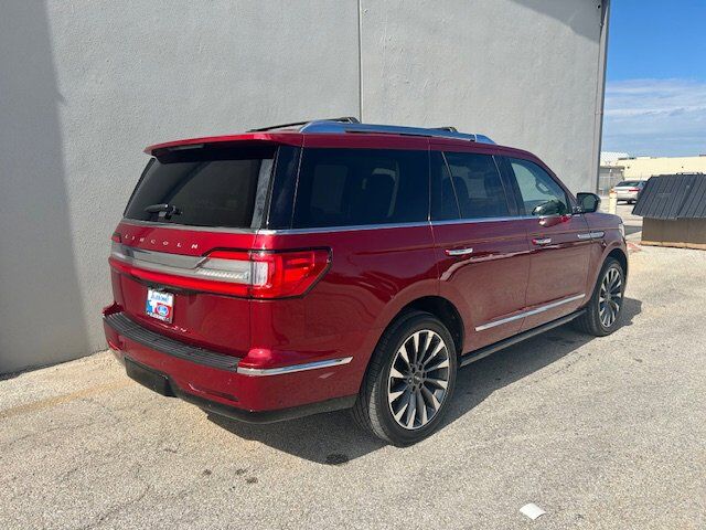 2018 Lincoln Navigator Select