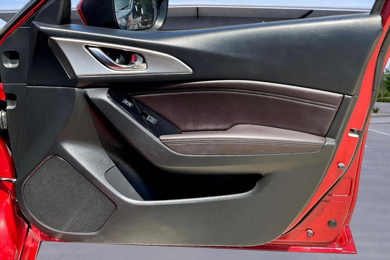 2018 MAZDA 3 TOURING Houston TX