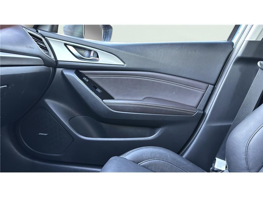 2018 MAZDA MAZDA3 Touring Sedan 4D Folsom CA