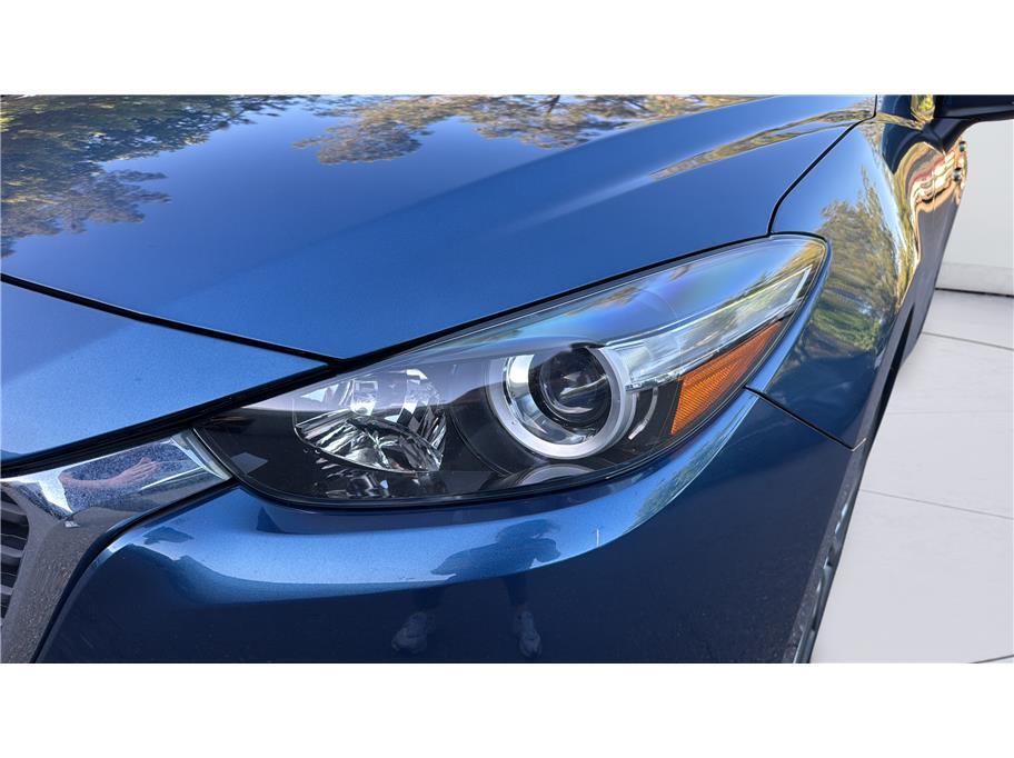2018 MAZDA MAZDA3 Touring Sedan 4D Folsom CA