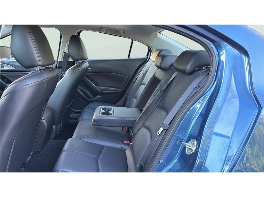 2018 MAZDA MAZDA3 Touring Sedan 4D Folsom CA