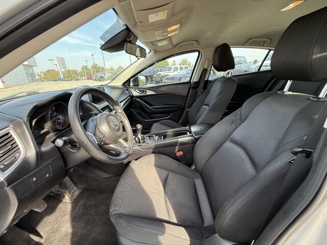 2018 MAZDA Mazda3 Sport Crestwood KY