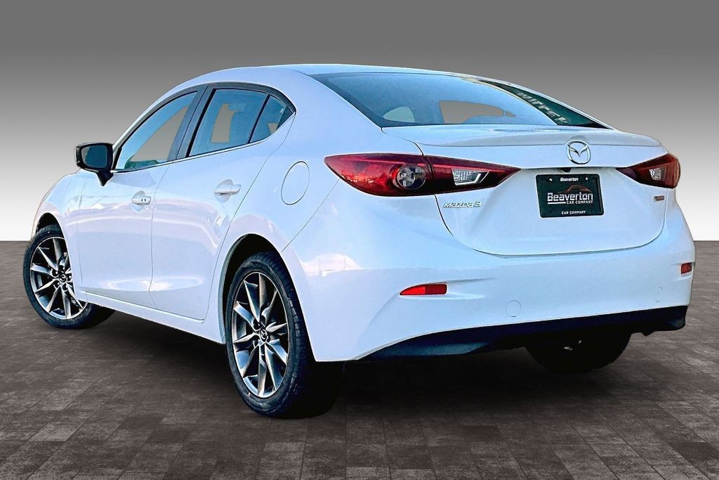 2018 MAZDA Mazda3 Touring OR