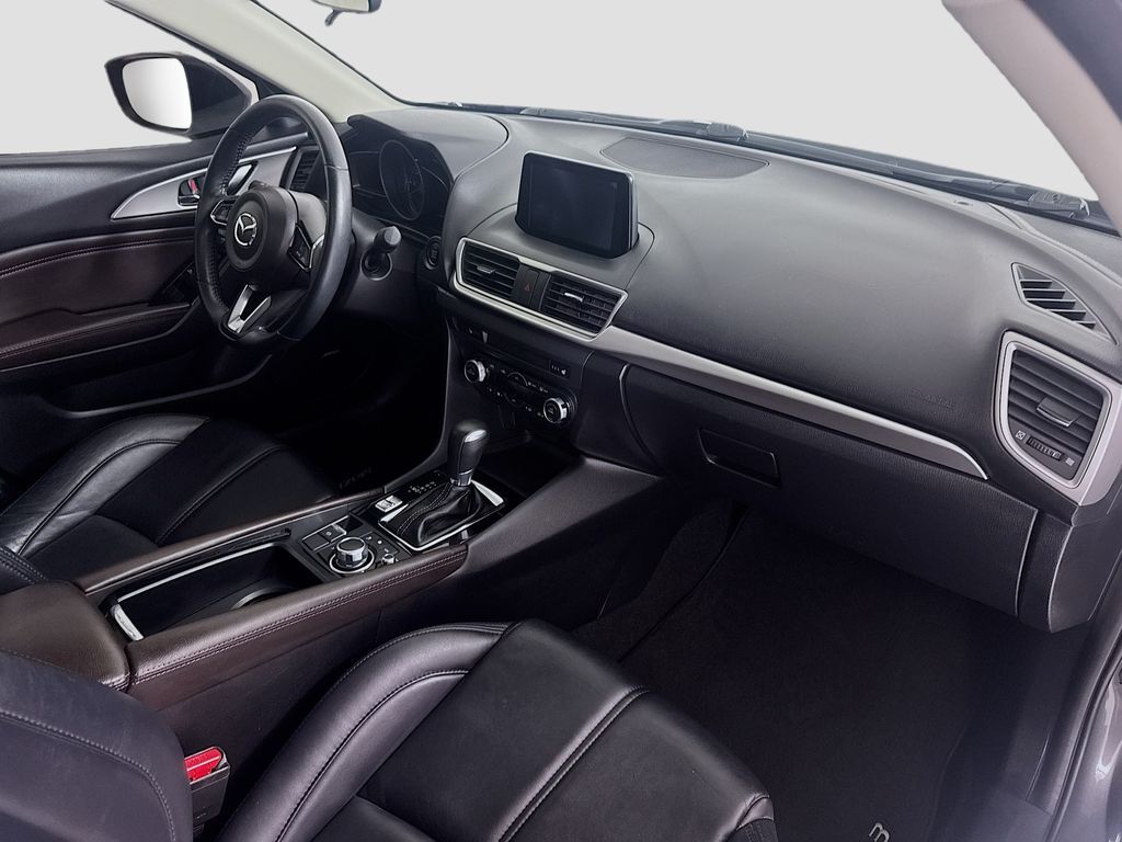 2018 MAZDA Mazda3 Touring Kennewick WA