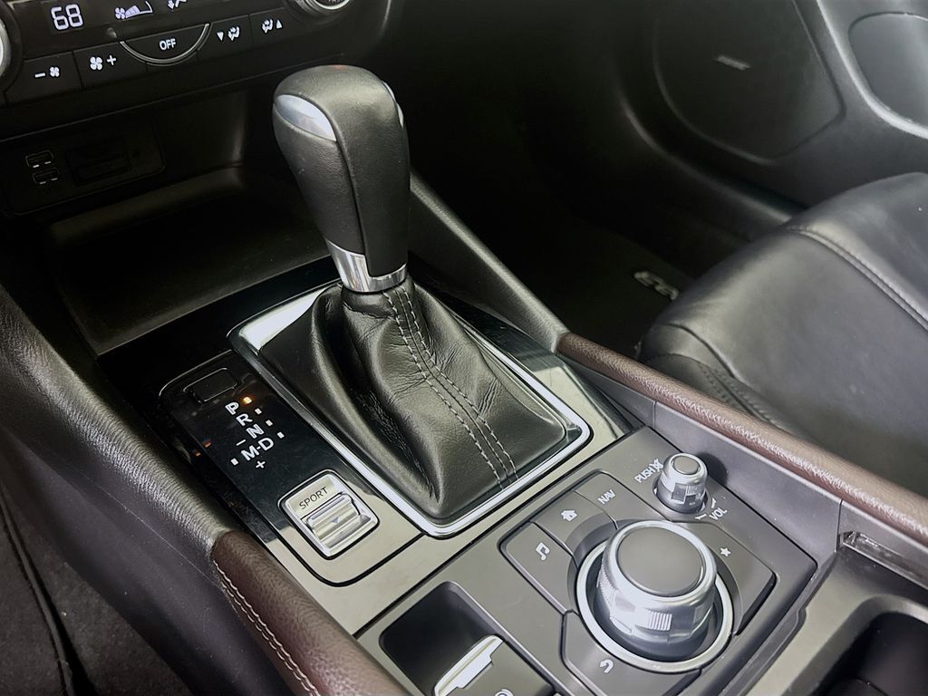 2018 MAZDA Mazda3 Touring Kennewick WA