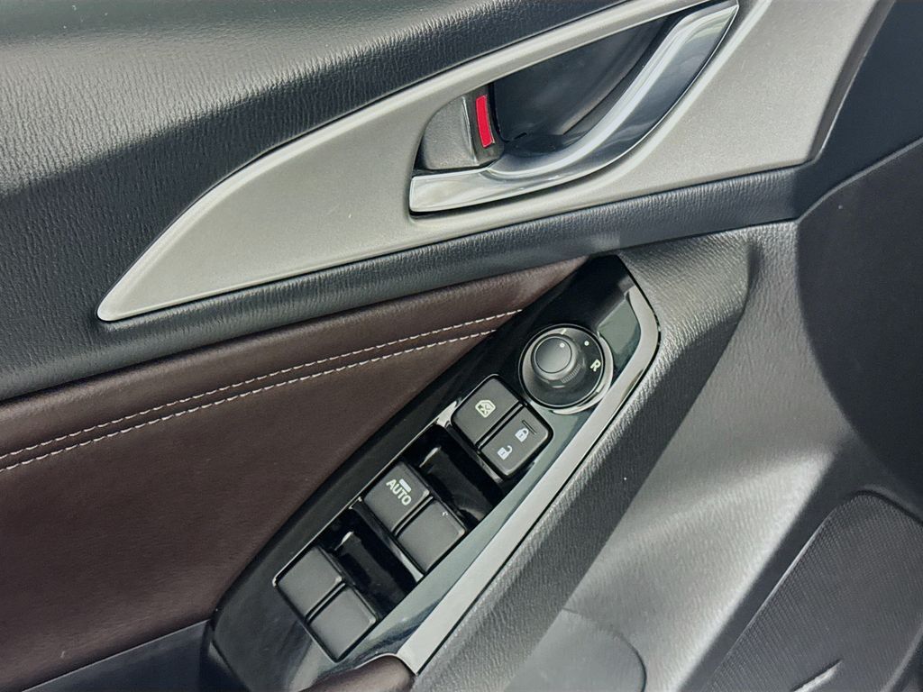 2018 MAZDA Mazda3 Touring Kennewick WA