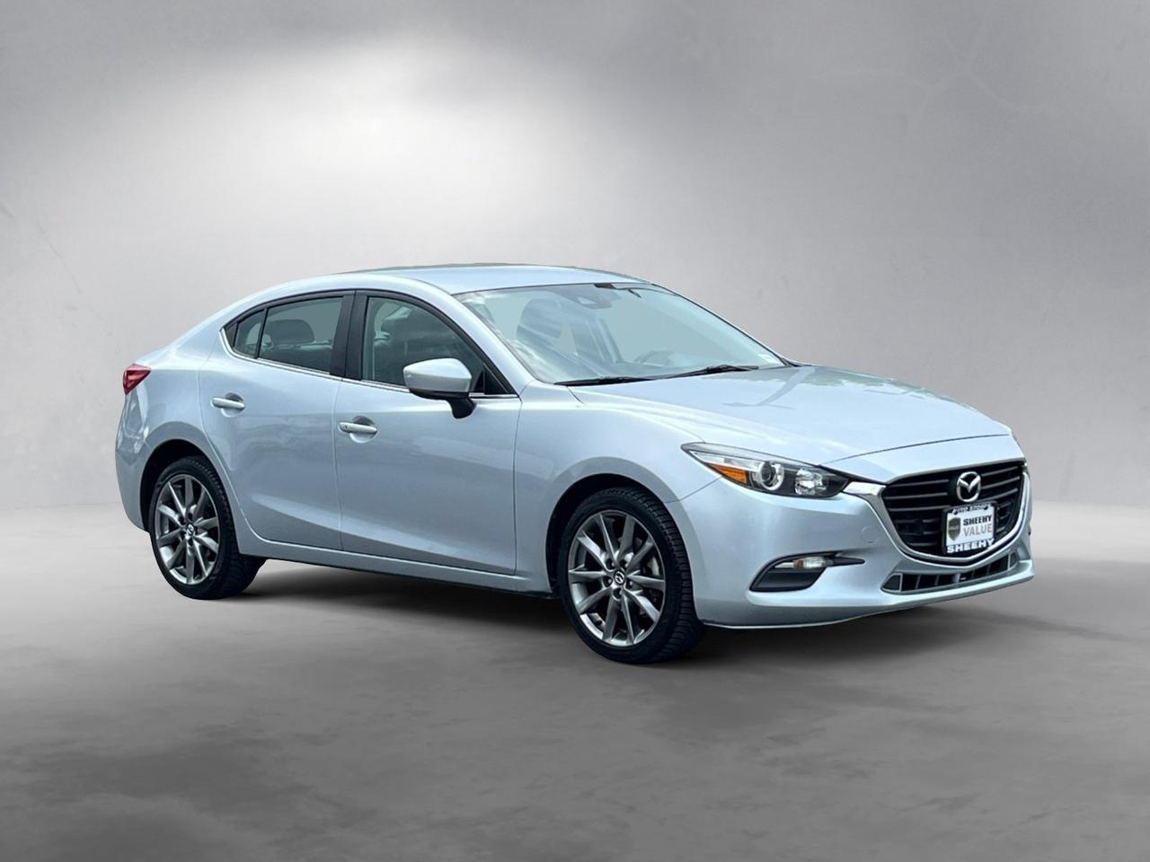 2018 MAZDA Mazda3 Touring