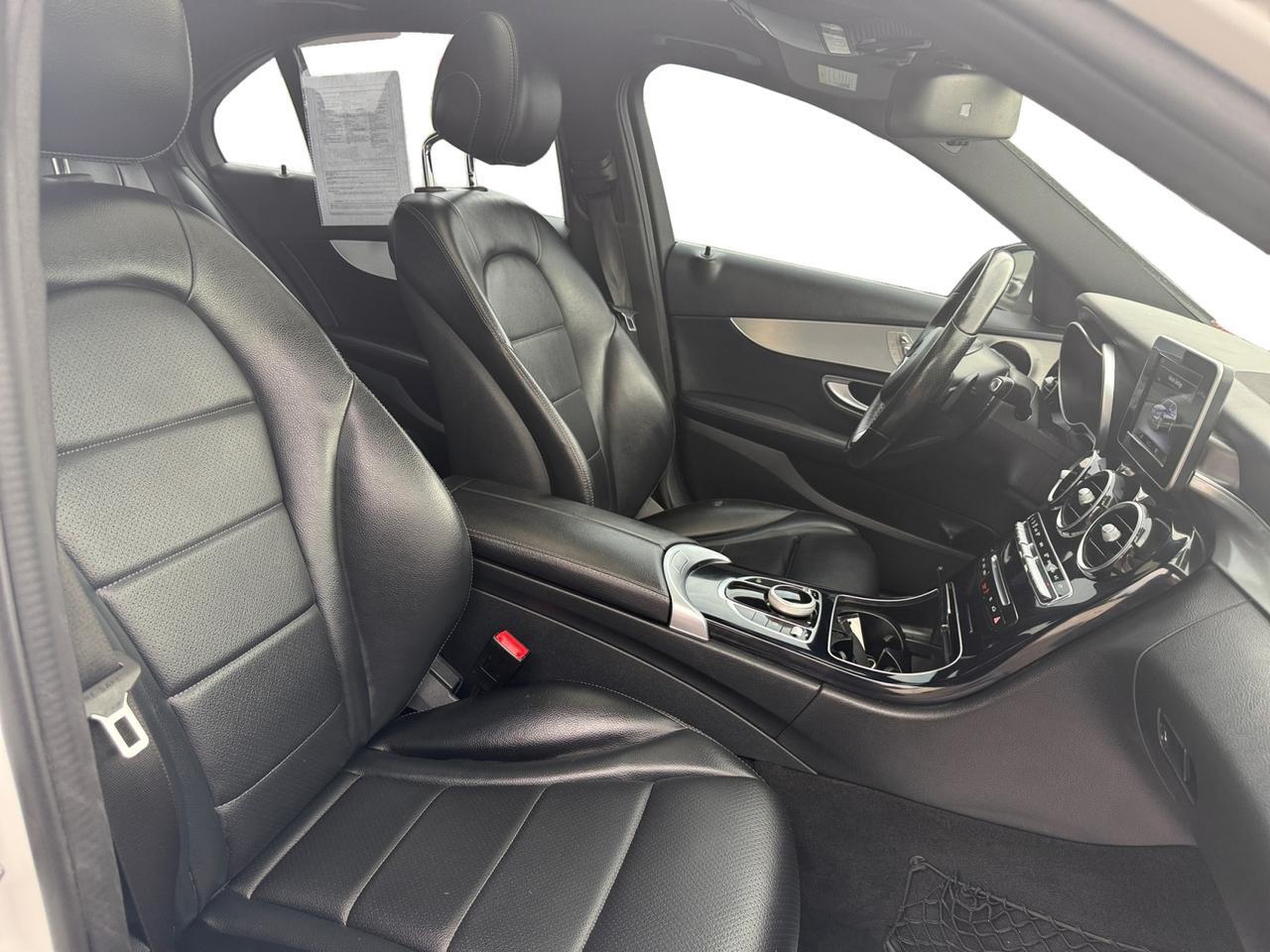 2018 MERCEDES-BENZ C-CLASS C300 Kansas City MO