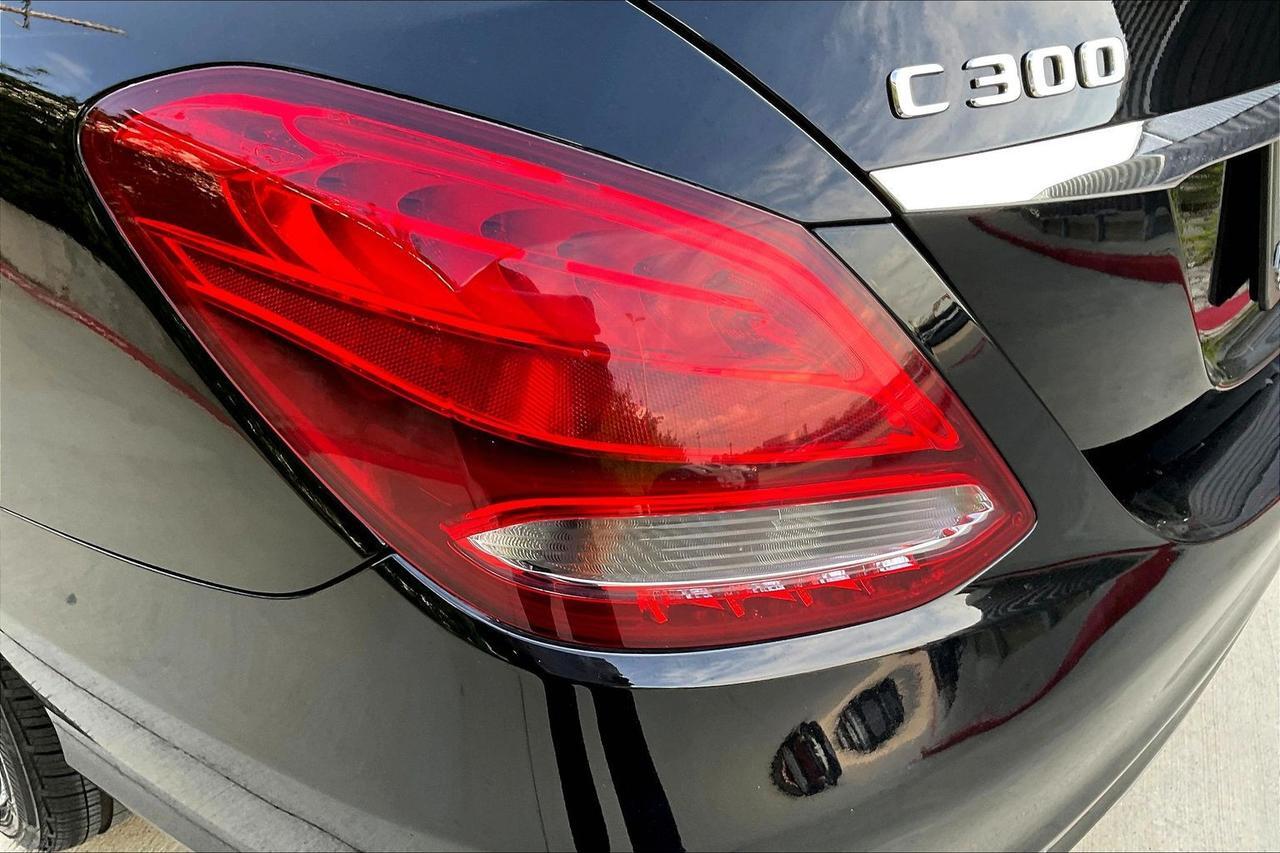2018 MERCEDES-BENZ C-CLASS C300 4MATIC Houston TX