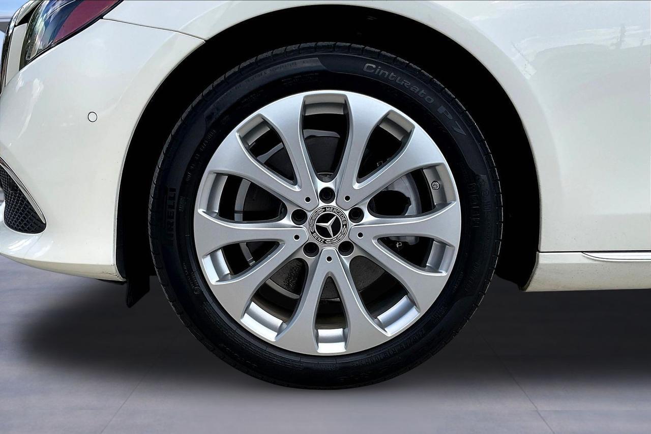 2018 MERCEDES-BENZ E-CLASS E300 4MATIC Houston TX