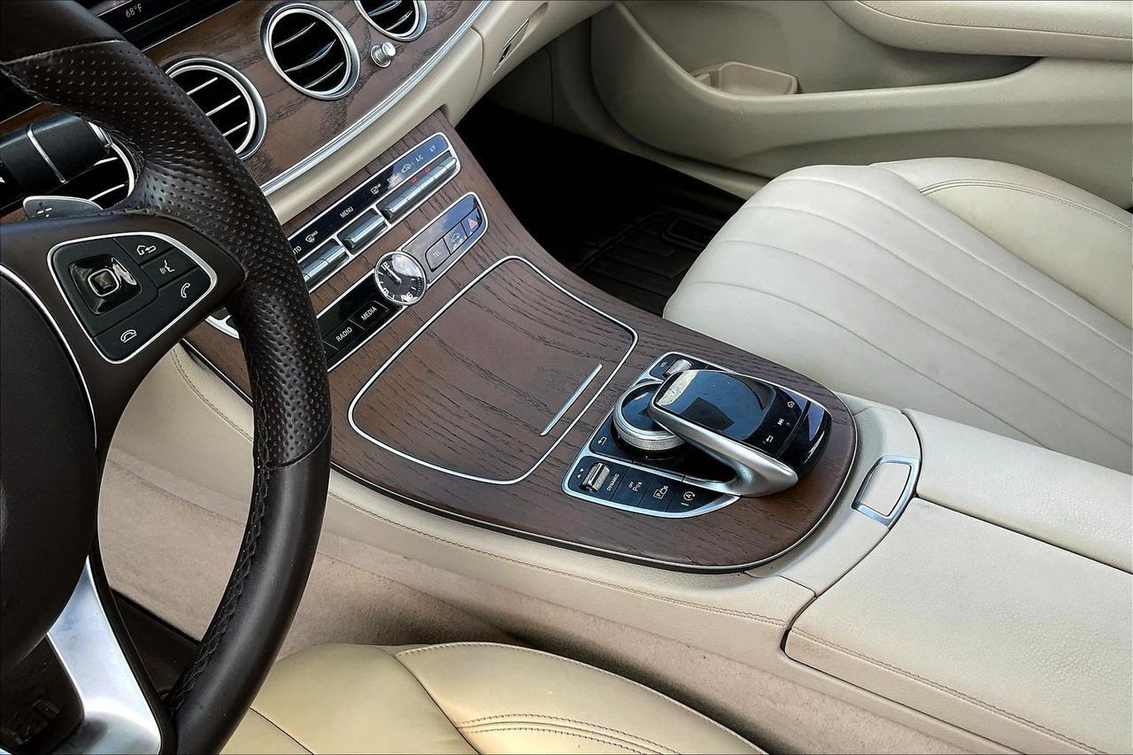 2018 MERCEDES-BENZ E-CLASS E300 4MATIC Houston TX