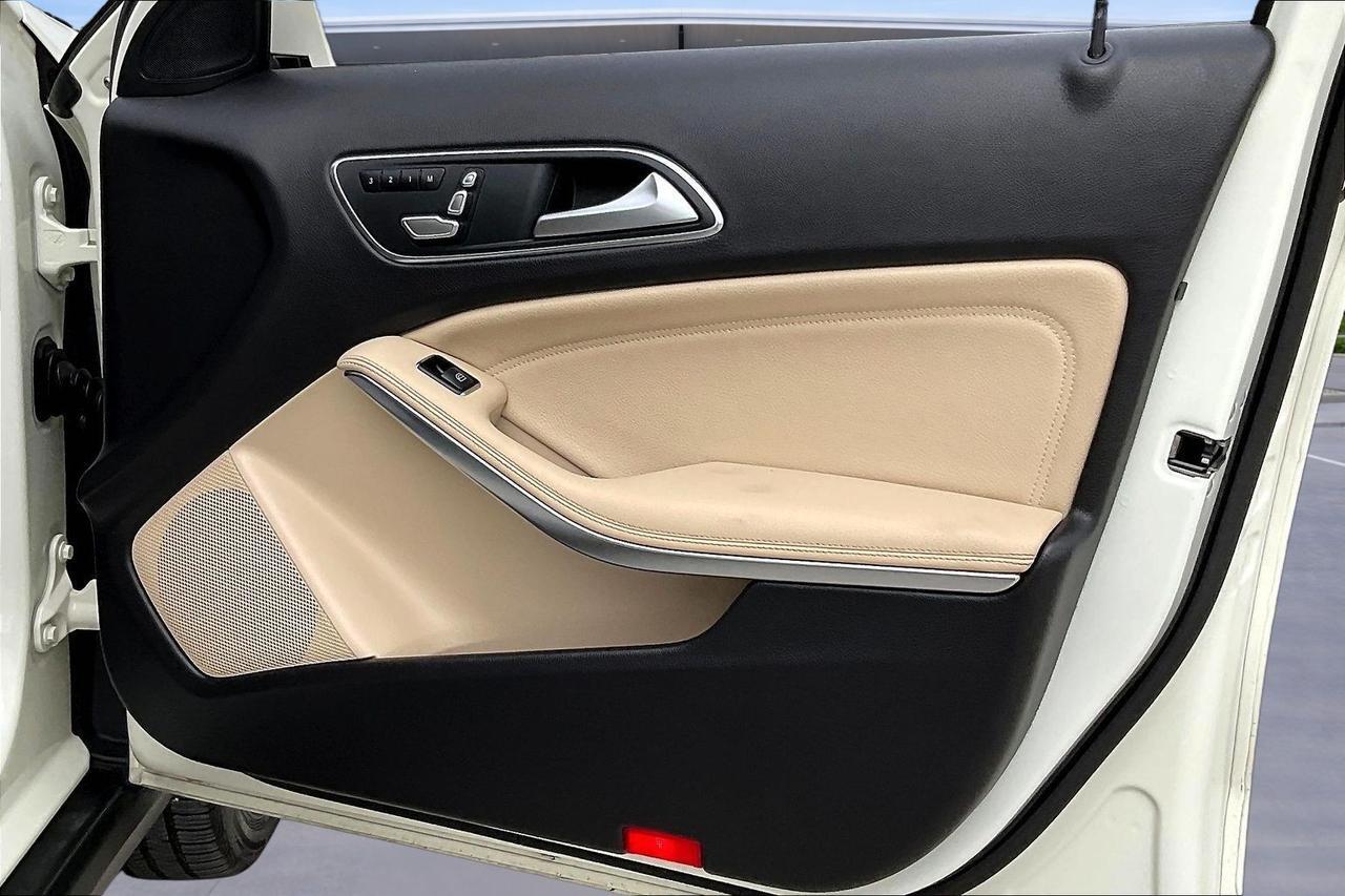 2018 MERCEDES-BENZ GLA 250 4MATIC Houston TX
