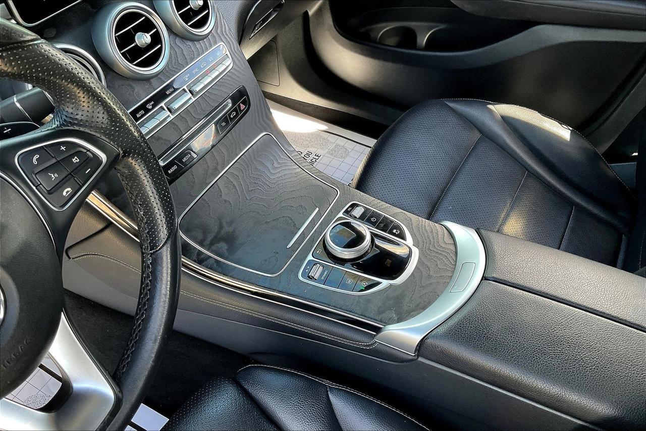 2018 MERCEDES-BENZ GLC 300 Houston TX