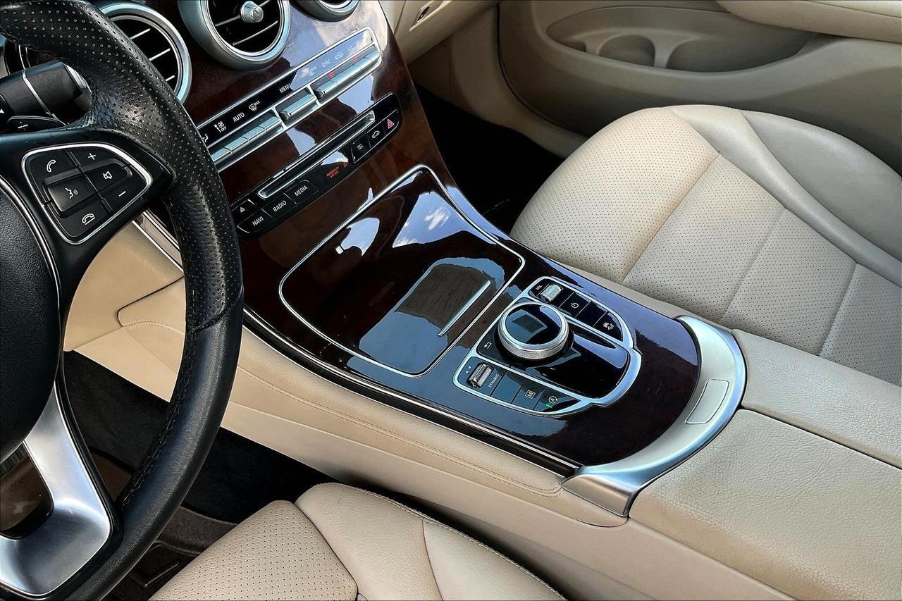 2018 MERCEDES-BENZ GLC 300 Houston TX