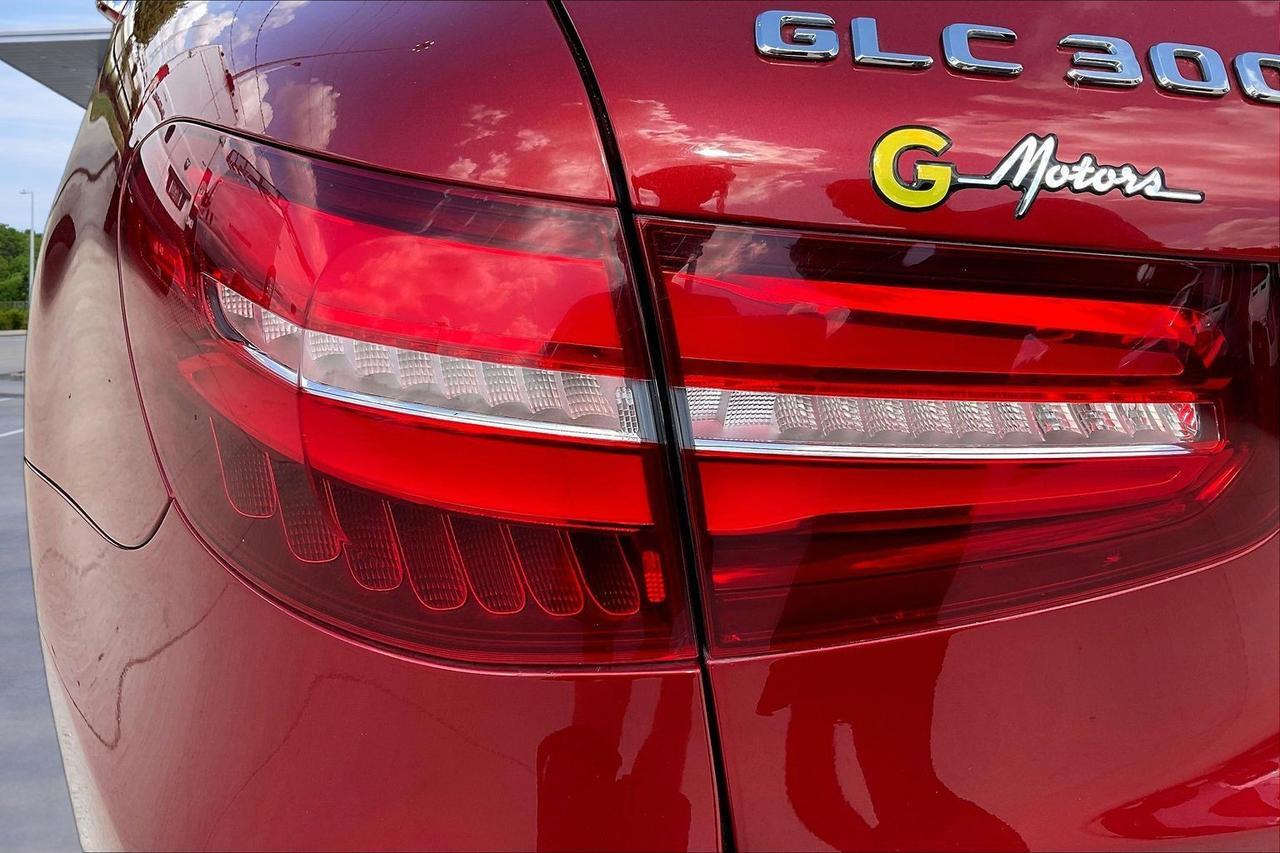 2018 MERCEDES-BENZ GLC 300 Houston TX