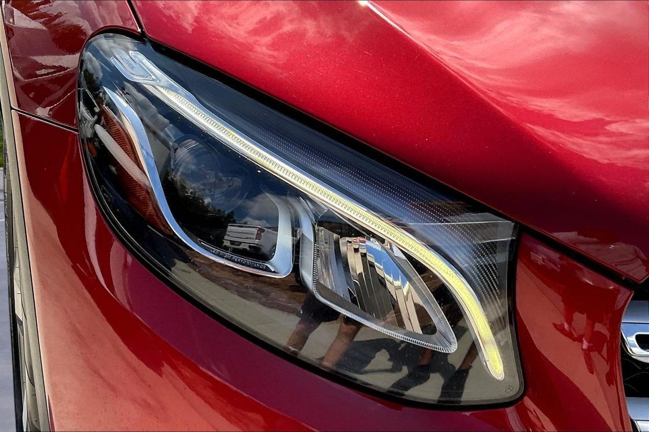 2018 MERCEDES-BENZ GLC 300 Houston TX