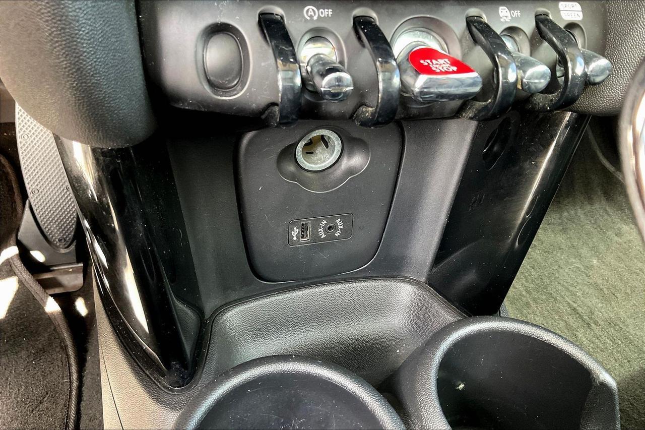 2018 MINI COOPER S Houston TX