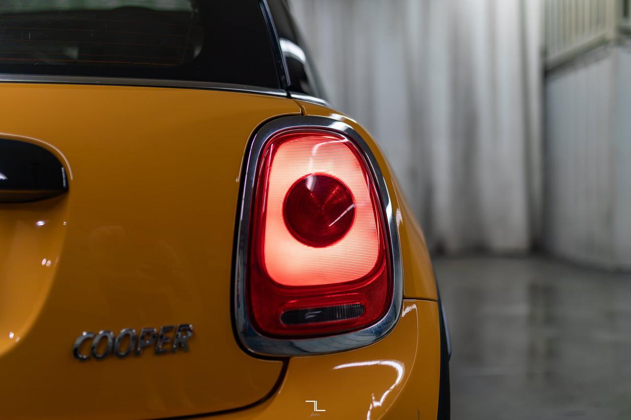 2018 MINI Cooper 3 Door Hatchback Leather Roof Red Deer AB