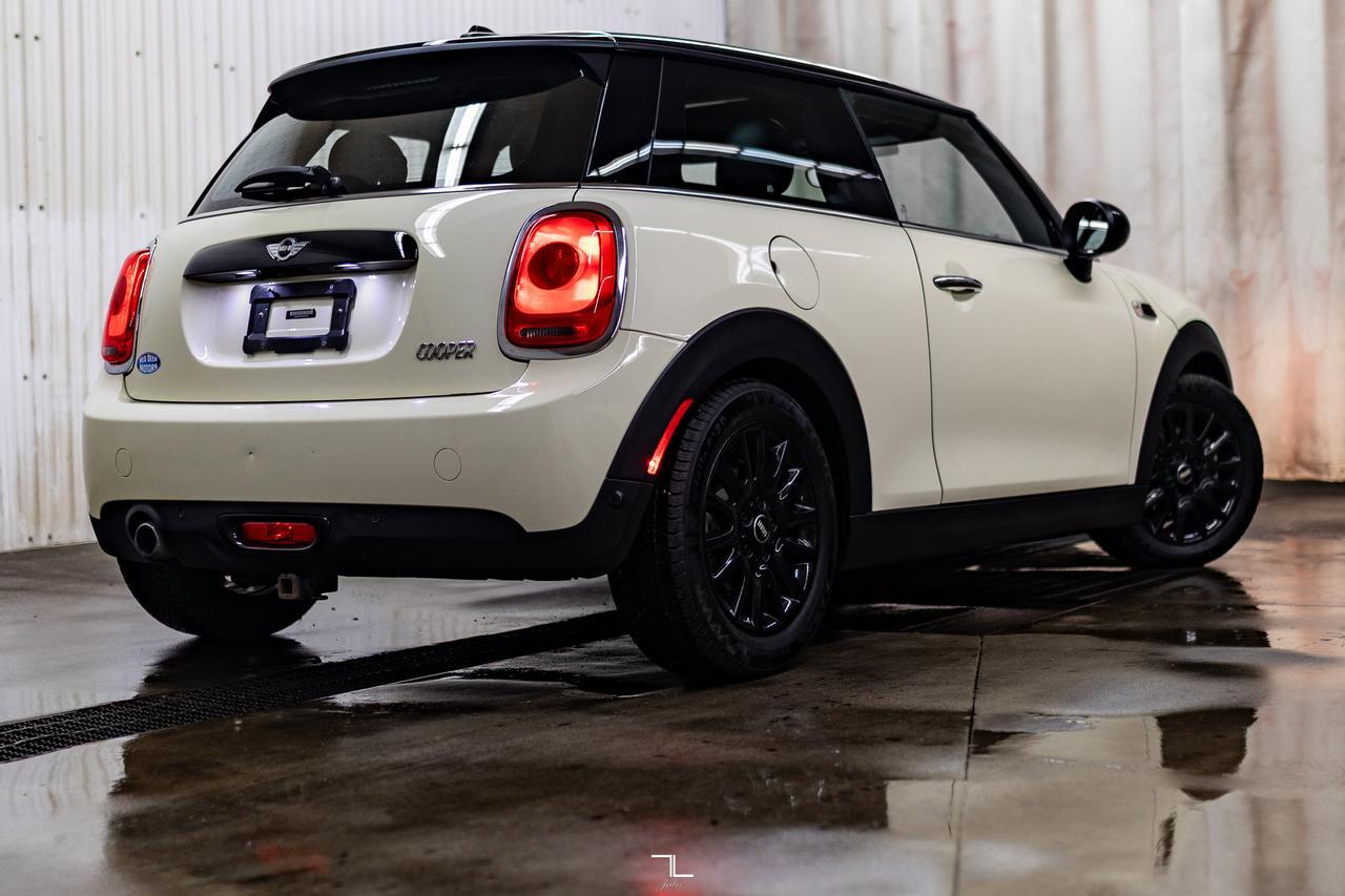 2018 MINI Cooper 3 Door Hatchback Manual Leather Roof Nav Red Deer AB