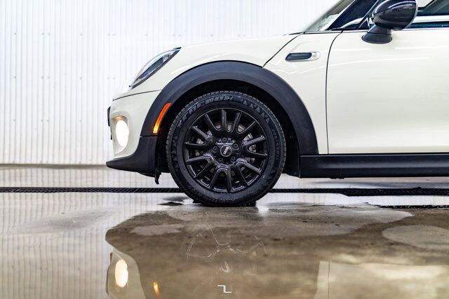 2018 MINI Cooper 3 Door Hatchback Manual Leather Roof Nav Red Deer AB
