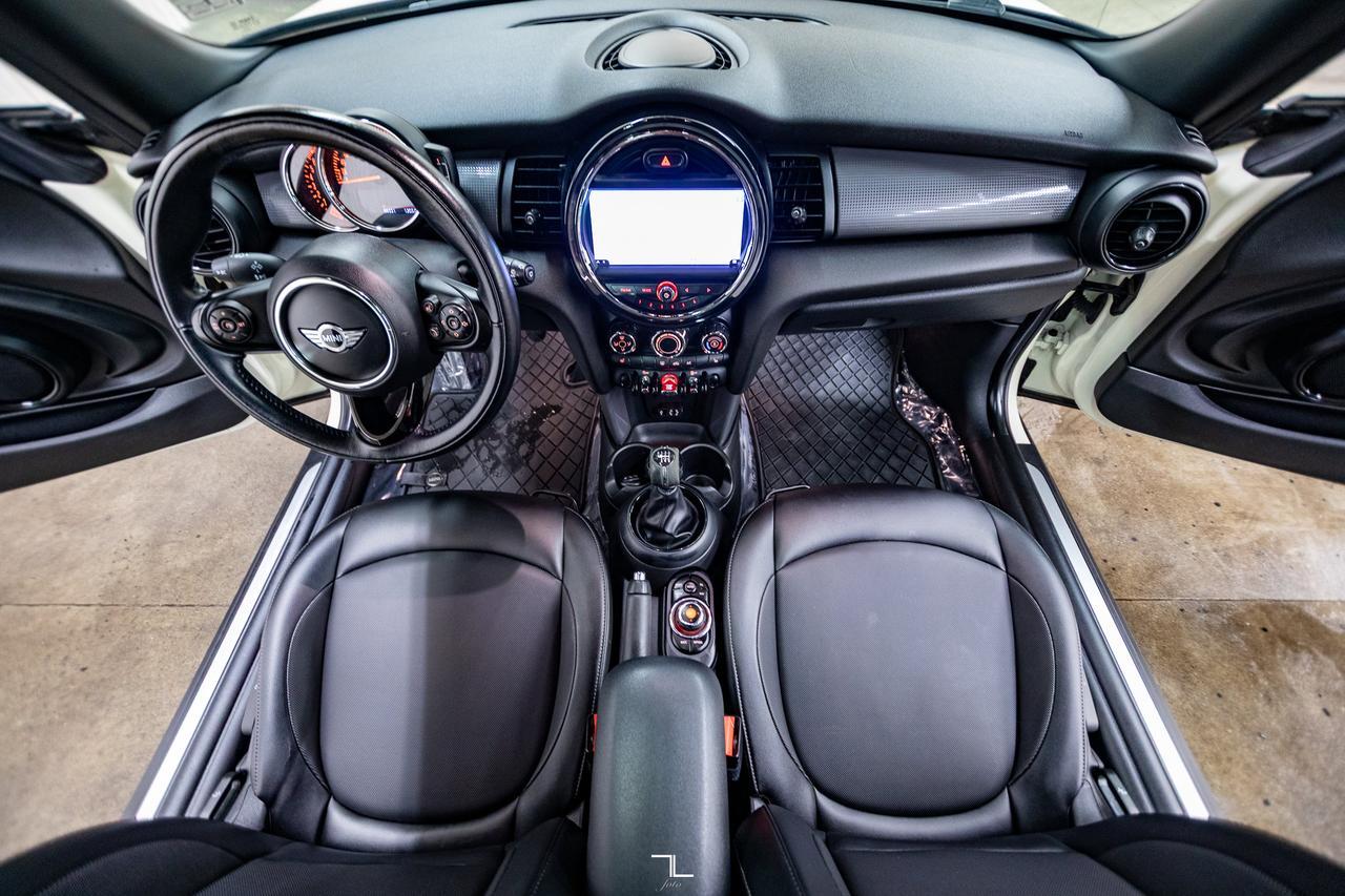 2018 MINI Cooper 3 Door Hatchback Manual Leather Roof Nav Red Deer AB