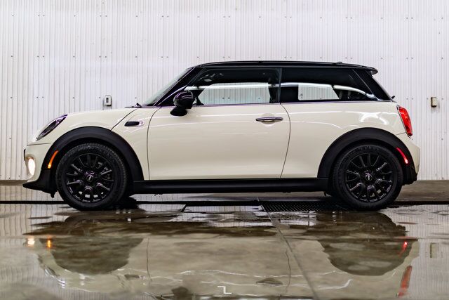 2018 MINI Cooper 3 Door Hatchback Manual Leather Roof Nav Red Deer AB