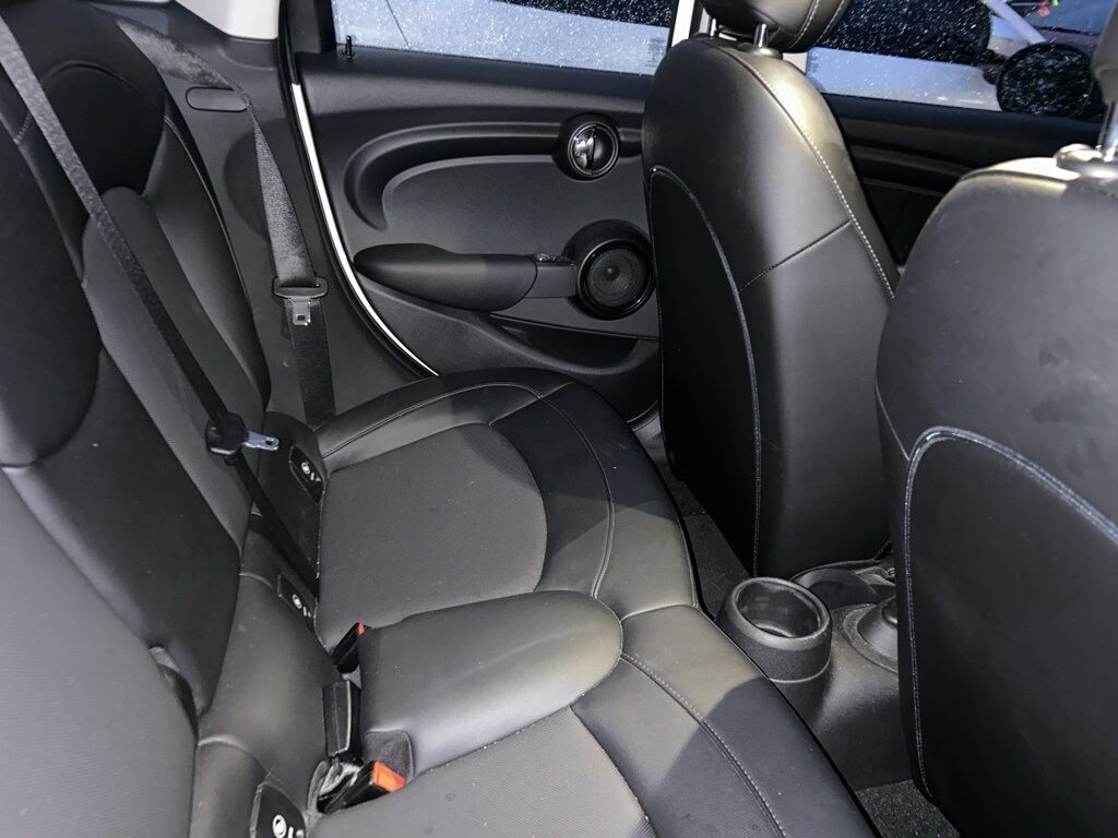 2018 MINI Cooper Base Akron OH