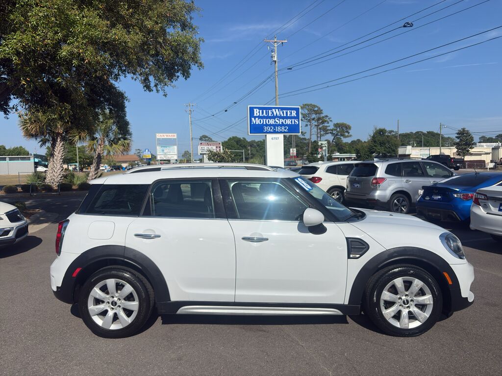2018 MINI Countryman Cooper