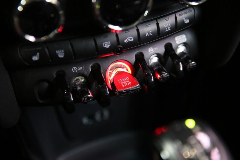 2018 MINI Hardtop 2 Door Cooper S Plainview NY