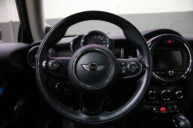 2018 MINI Hardtop 2 Door Cooper S Plainview NY