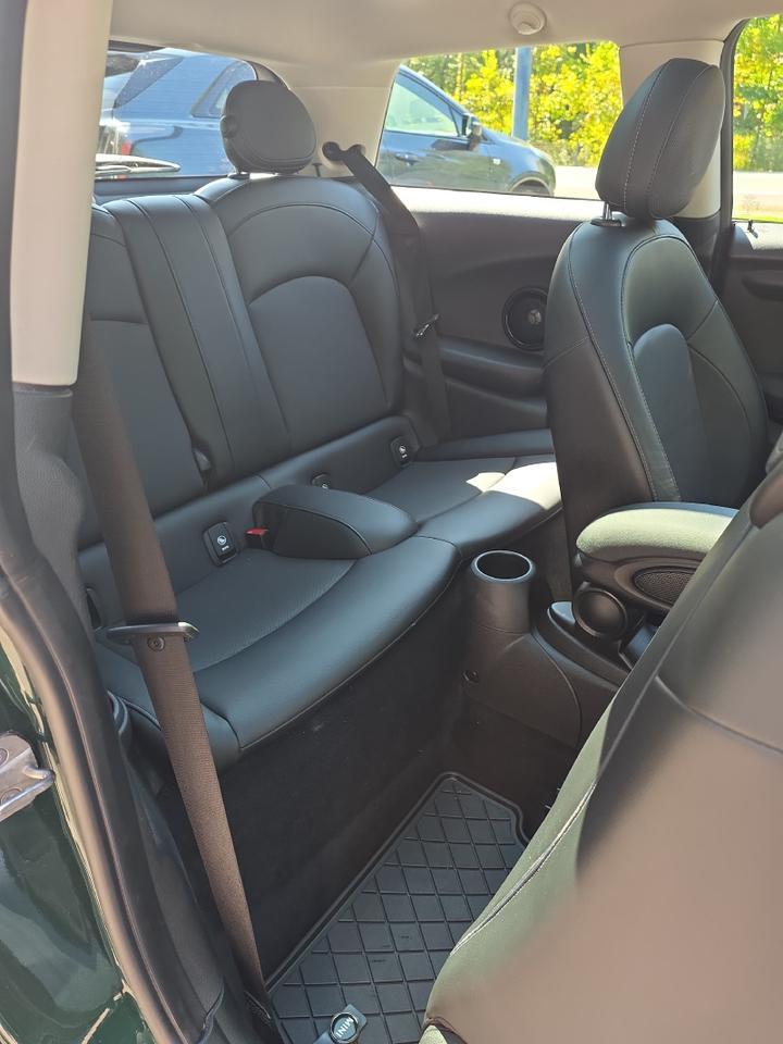 2018 MINI Hardtop 2 Door Cooper Sand Lake NY
