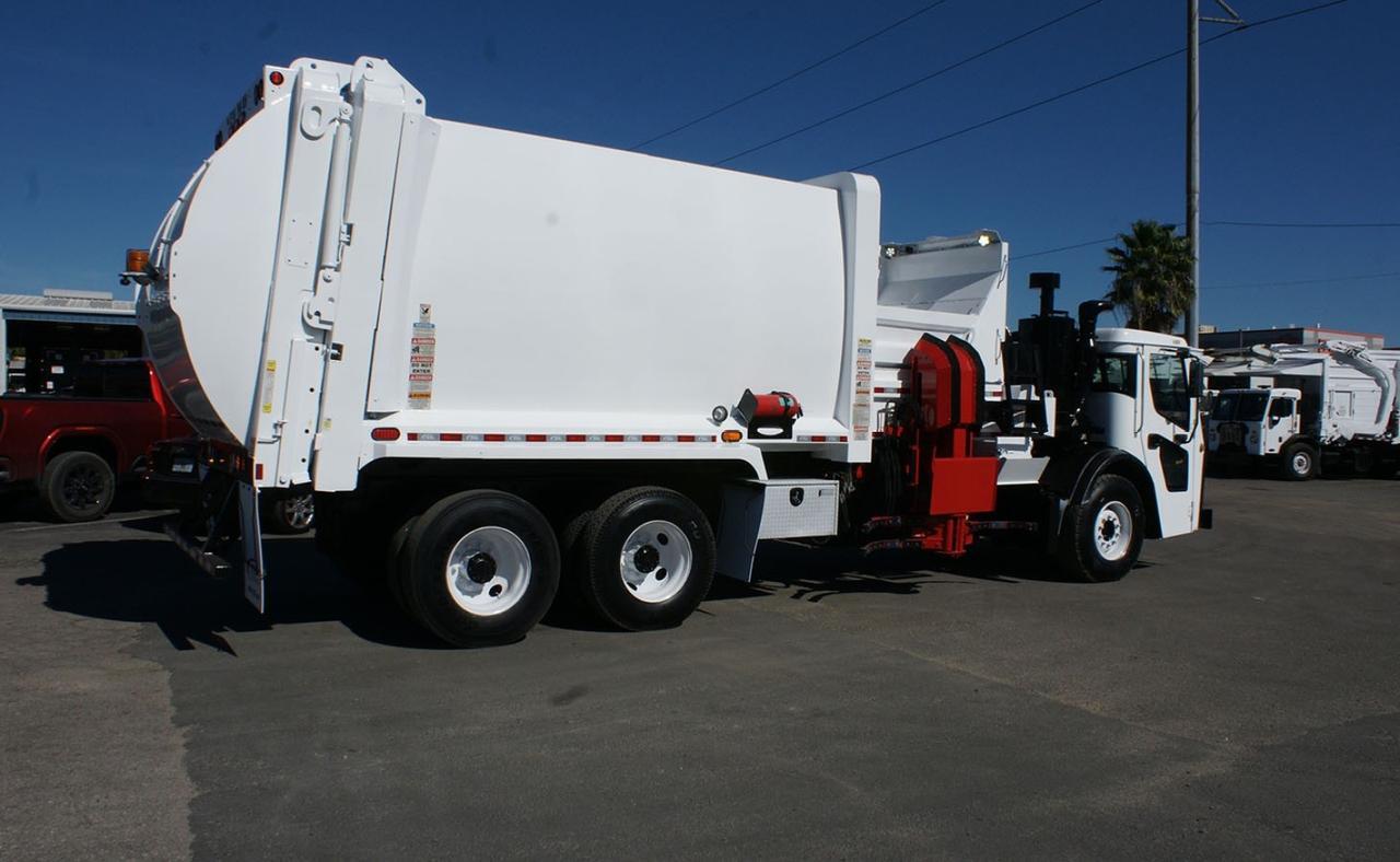 2018 Mack 600 31 Yard New Way Side Loader Garbage Truck Tampa FL