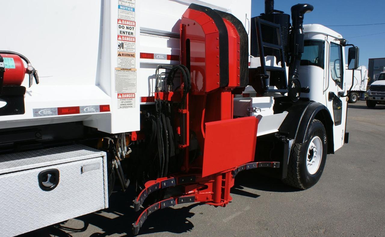 2018 Mack LR613 31 Yard New Way Side Loader Garbage Truck Tampa FL