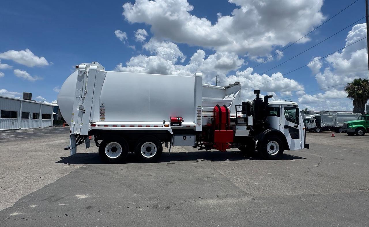 2018 Mack LR613 31 Yard New Way Side Loader Garbage Truck Tampa FL