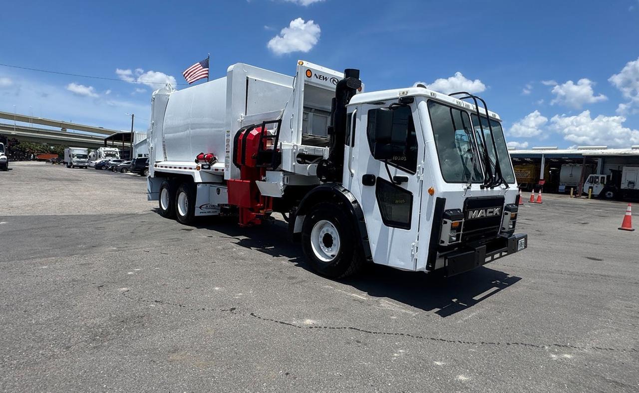 2018 Mack LR613