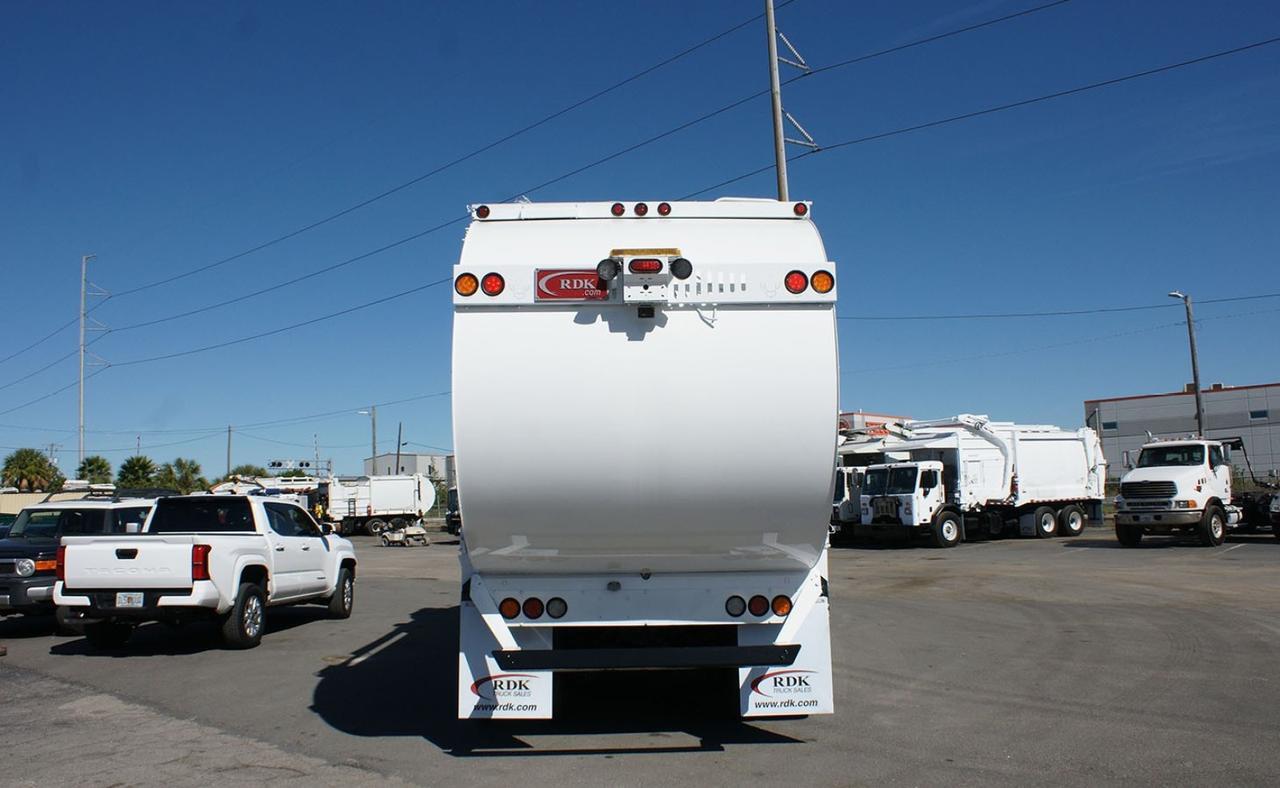 2018 Mack MRU613 40 yard Labrie Front Loader Garbage truck Tampa FL